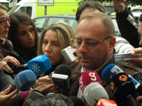 El padre de Marta ve una "buena noticia" la resolución del Supremo aunque no confía en que el 'Cuco' pague