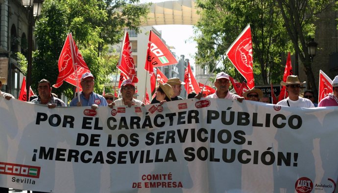 Manifestación De Mercasevilla.