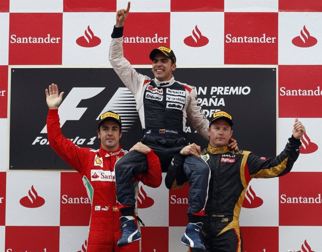 Alonso, Maldonado Y Raikkonen En El Podio Del Gran Premio De España