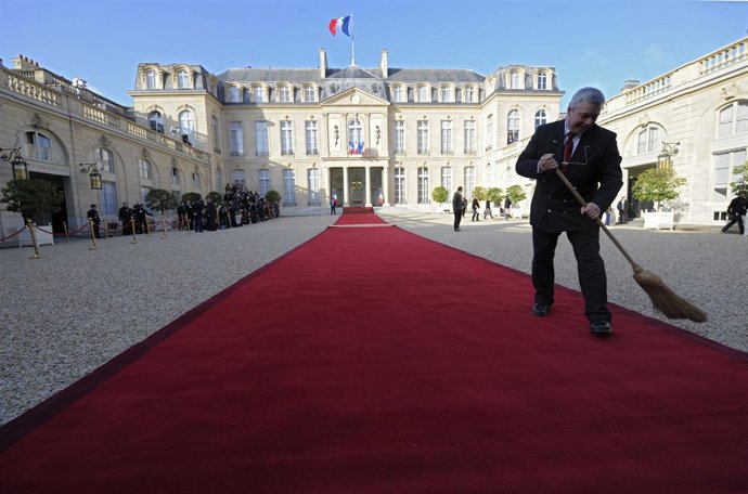 Francois Hollande Asumirá El Cargo De Presidente De La República De Francia