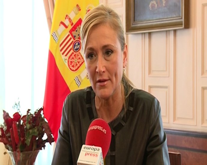 Cifuentes: "Nun voi blindar la Puerta'l Sol"