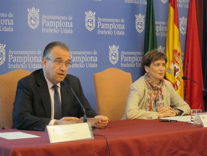 Enrique Maya Y Ana Elizalde.