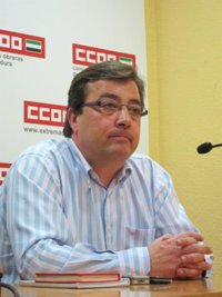 Vara pone "final ya" al tema de las incompatibilidades y dice a Monago que "no" cuente con él "para las tonterías"
