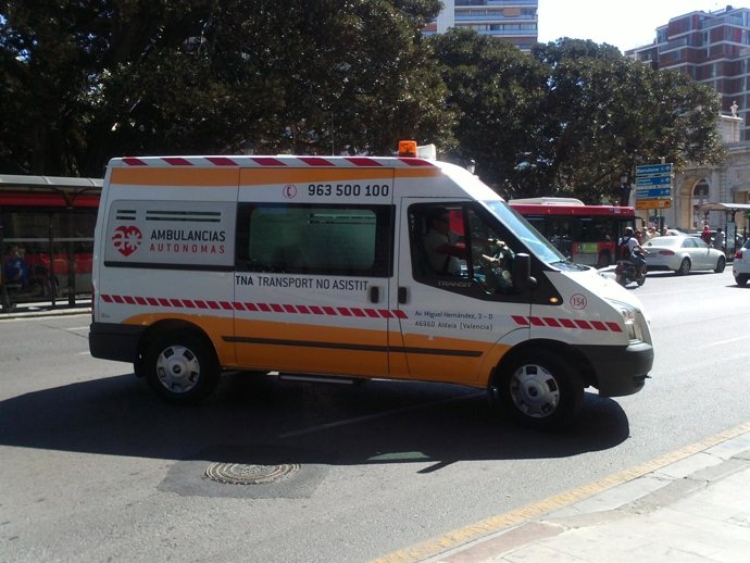 Correa, A Su Llegada Al TSJCV En Ambulancia