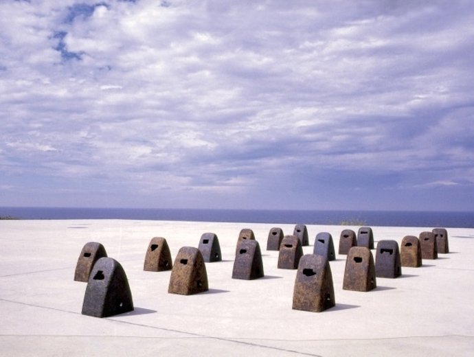 Obra 'Guerreiros', De Daniel Caxigueiro, Que Se Expone En La Sala CAI Luzán.