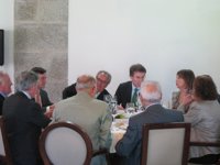 Feijóo atribuye a las empresas familiares "parte sustancial de las posibilidades de crecimiento" de la economía gallega