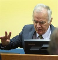 Mladic, acusado de participar en un plan de exterminio de población no serbia