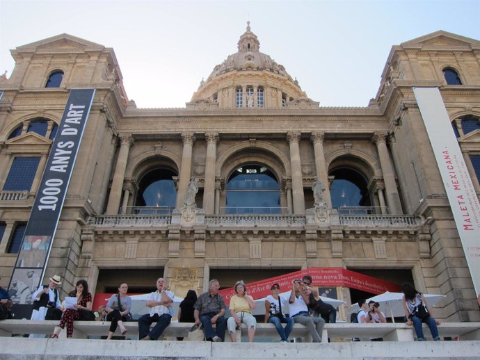 Museu Nacional D'art De Catalunya (Mnac)