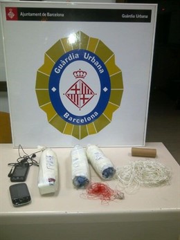Material Incautado Al Detenido Por Introducir Droga Y Armas En La Modelo