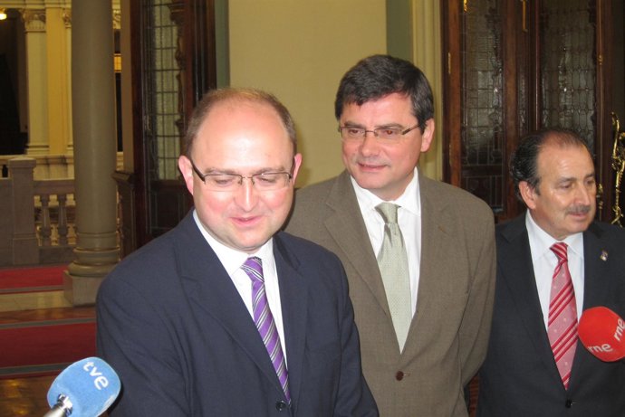 Pedro Sanjurjo, En El Centro