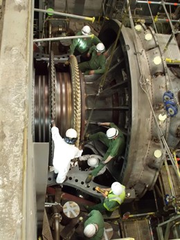 Trabajos De Mantenimiento En La Central Térmica De Iberdrola En Castellón