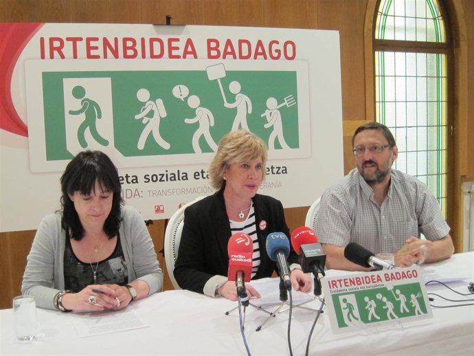 Asun Fernández De Garaialde, Miren Aranoa Y Txelui Moreno