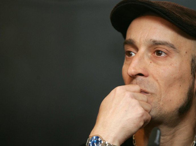 El cantante y guitarrista Fito Cabrales