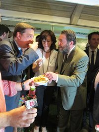 Planas cree "buena noticia" el almacenamiento de aceite, pero apela a la concentración de la oferta