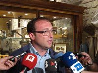 El alcalde de Rasquera, preocupado por la evolución del incendio