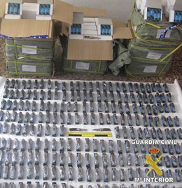 Armas Blancas Intervenidas Por La Guardia Civil