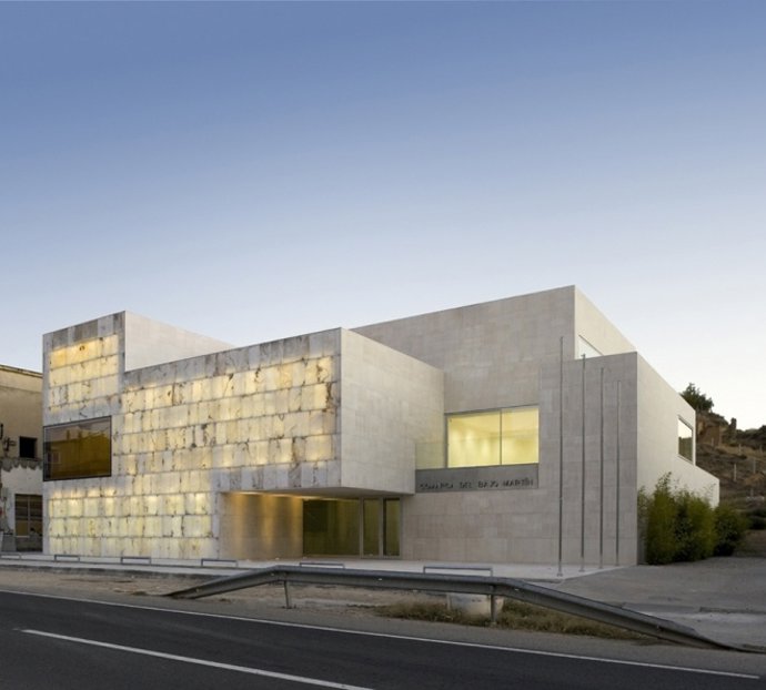 Exterior De La Sede De La Comarca Del Bajo Martín En Híjar (Teruel)