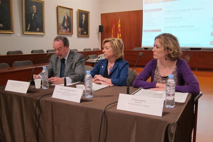 Javier Callizo, Dolores Serrat Y Ana Armillas