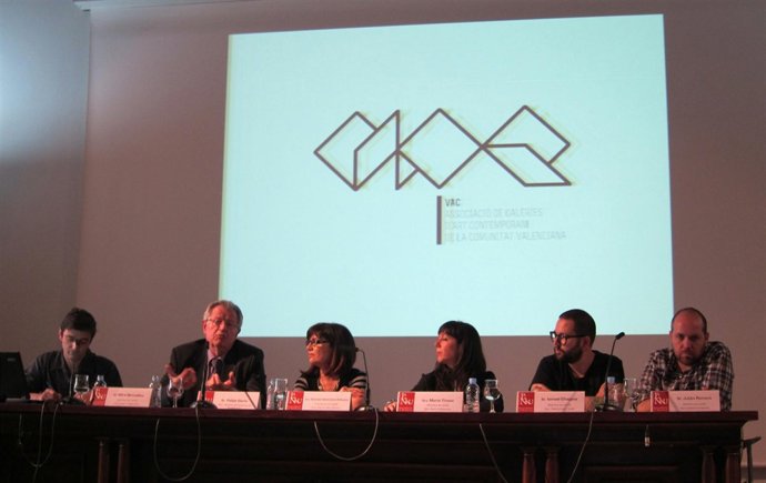 Presentación De La Nit De L'art Que Organiza Lavac.