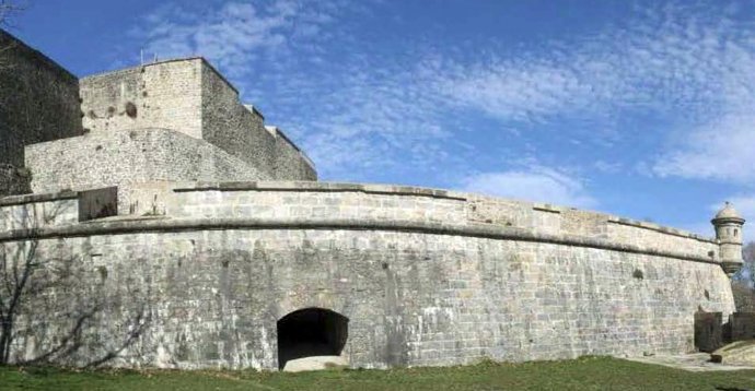 Visitas A Los 'Secretos' De Las Murallas.