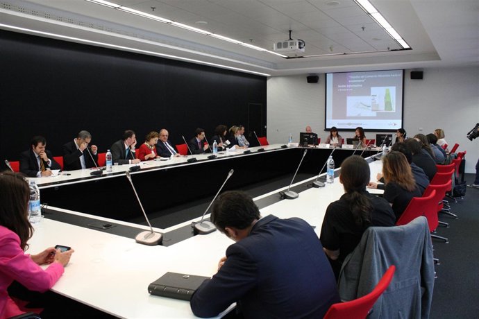 Presentación Del Programa De Apoyo Al Comercio Minorista Del Gobierno Vasco.