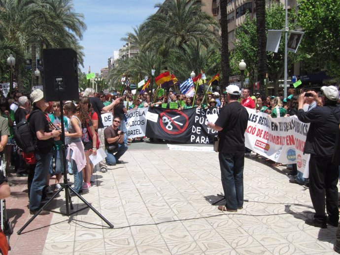 Manifestación De Docentes En Alicante