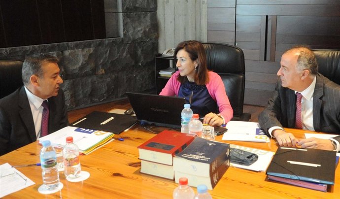 Rivero (I), Con Ramos Y Spínola En Consejo De Gobierno