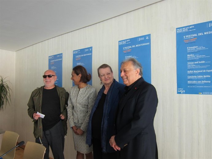 Vera, Johnson, Schmidt Y Mehta En La Presentación Del Certamen.