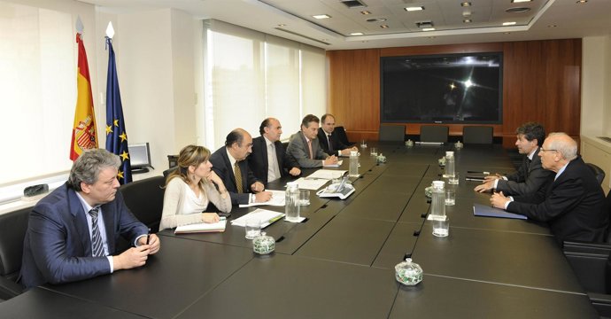 Verdeguer Y Bataller Durante La Reunión En La Sede De ADIF.