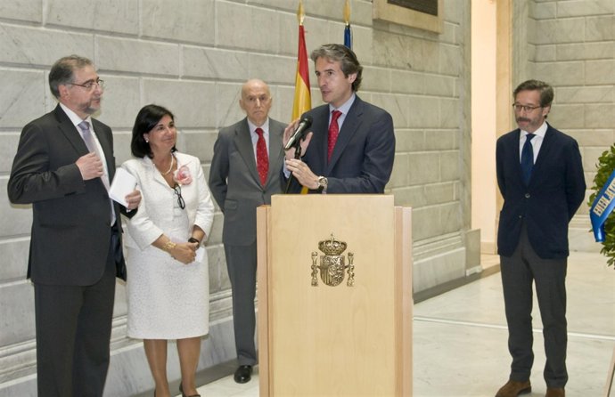 Conmemoración Del Centenario De Menéndez Pelayo En La Biblioteca Nacional