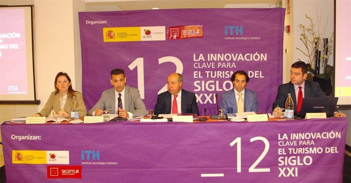 Instituciones Reunidas En Los Talleres De Turespaña