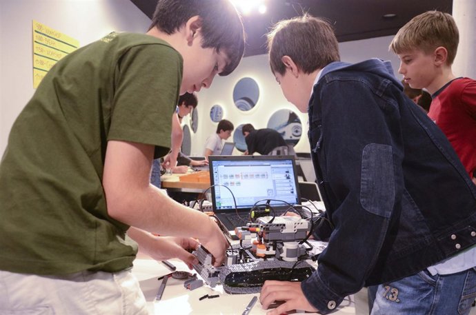 Campamento Tecnológico.