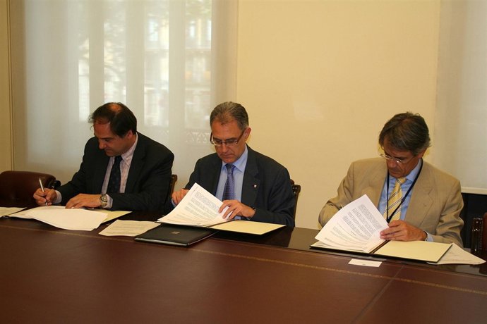 Firma Del Convenio Entre Interior, Gas Natural Distribución Y Endesa