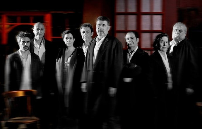 'Luces De Bohemia' En El Teatro Central