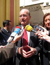 De la Torre ve "incoherente" que el PSOE pida ahora revisar el Concordato para cobrar el IBI y no cuando gobernó