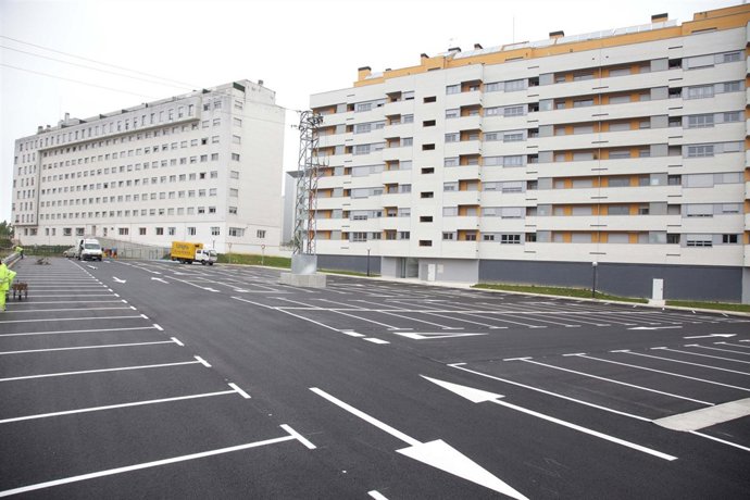 Nuevo Aparcamiento De Cros