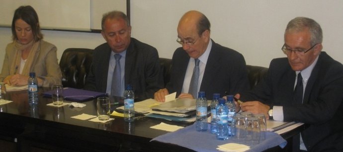 Reunión Del Consorcio Presidida Por Rafael Fernández De Alarcón