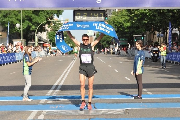 Carrera Popular Liberty Seguros Con Chema Martínez