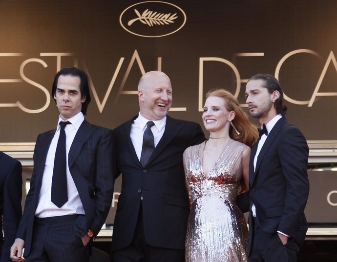 John Hillcoat, Jessica Chastain Y Shia Labeouf Presentan 'Lawless' En Cannes 