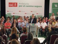 Griñán asegura que el Gobierno "está discriminando" a Andalucía y que se pide un "esfuerzo injusto" de ajuste