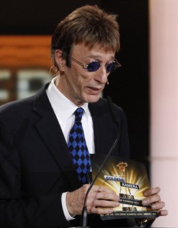 Muere Robin Gibb, Cantante Y Cofundador De Los Bee Gees