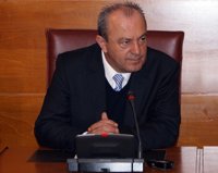 Marcano insta a Diego y a Pernía a "retratarse" y desvelar "qué esconden en el Racing"