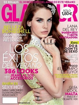 La cantante Lana del Rey en la portada de la revista Glamour
