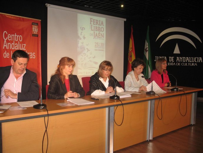 Gálvez En La Presentación De La Feria Del Libro De Jaén 2012