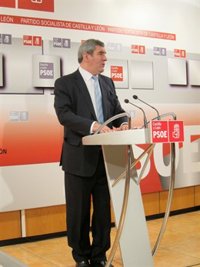 Villarrubia lamenta que "en el ratillo" que duró no hubiera tiempo de "debatir los problemas de CyL"