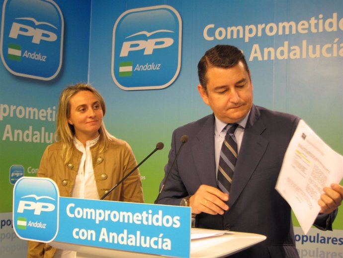 Antonio Sanz Y Marifrán Carazo, Hoy En Rueda De Prensa