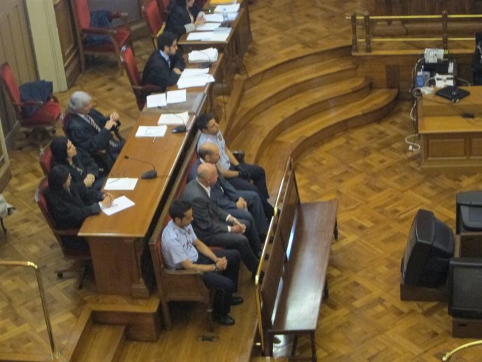 Juicio Del Acusado De Apuñalar 14 Veces A Su Esposa En Malgrat De Mar 