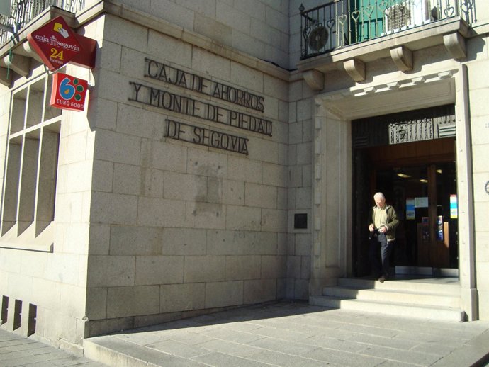 Sede De Caja Segovia En Segovia