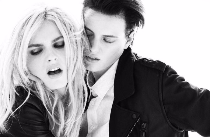 Andrej Pejic y Erika Linder para Forward