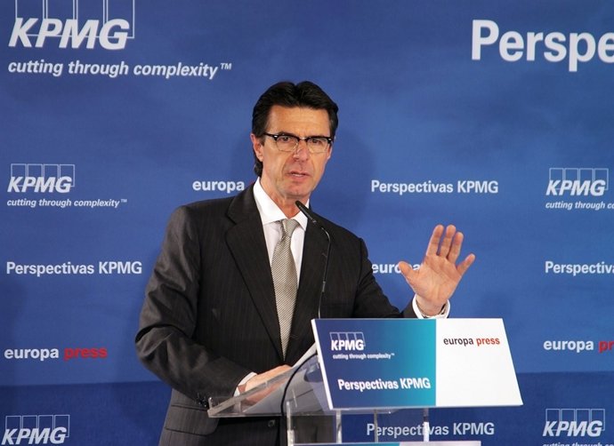 José Manuel Soria, Ministro De Industria